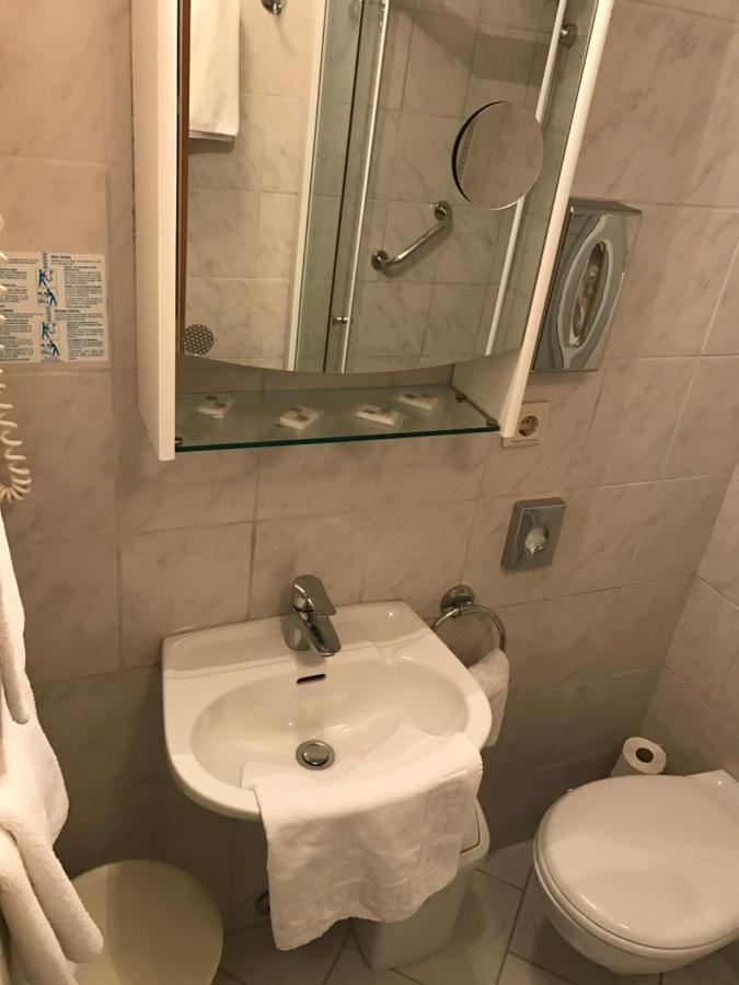Hotel Rheinlust Boppard Bagian luar foto